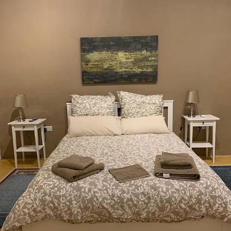 4 Bedroom Apartment In Sliema Near The Sea Екстериор снимка